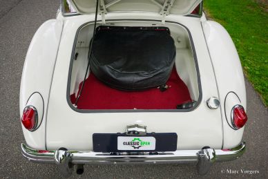 MG MGA 1500 Coupe, 1957