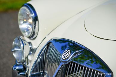 MG MGA 1500 Roadster, 1956