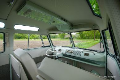 Volkswagen Type 2 T1 Samba 21-window Deluxe, 1966 Restoration