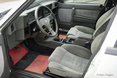 Alfa Romeo 75 1.8 IE, 1990