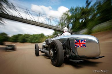 The Spirit of Brooklands – Captured in Colour