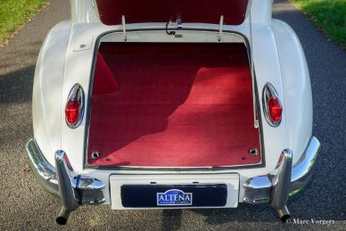 Jaguar XK 140 FHC, 1957