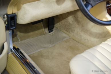 Mercedes-Benz 560 SL, 1987