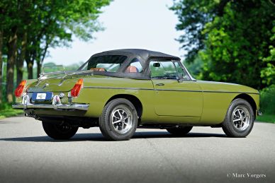 MG MGB roadster, 1975