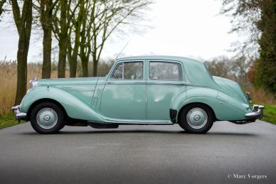 Bentley R-type, 1953