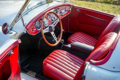 MG MGA Twin-Cam roadster, 1958