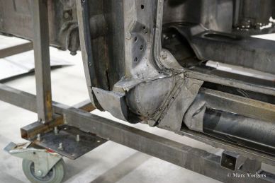 Porsche 911 2.0 SWB 1968 body restoration